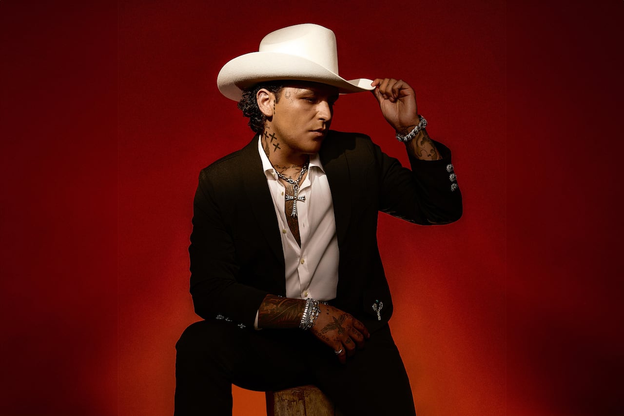 Christian Nodal es el artista más rápido ha crecido con en el género de la música regional mexicana.