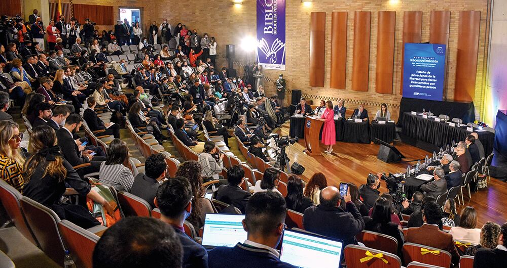   Según los excomandantes de las Farc, si aquí no se juzgan los crímenes de guerra, vendrá la Corte Penal Internacional.