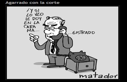 Desde Pereira, donde nació y vive, Julio César González (Matador) afila su lápiz todas la mañanas. Muy temprano sondea en internet los medios nacionales e internacionales. Se llena de, algunos dirán, odio, rabia, maldad, veneno; pero él asegura llenarse de ideas para darle madera a quien 'dé papaya', en especial al poder.
