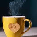 El té de romero es un aliado para conciliar el sueño en las noches.