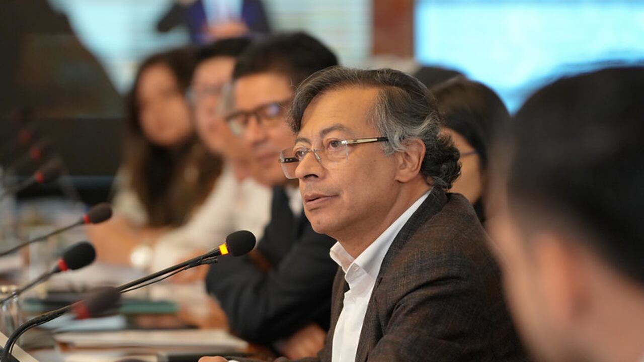 El presidente Gustavo Petro en consejo de ministros.