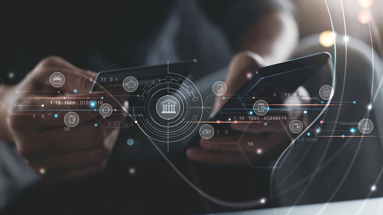 La banca móvil será una tendencia clara en esta industria, habilitando a que los clientes accedan a sus cuentas y realicen transacciones financieras y pagos sin contacto.