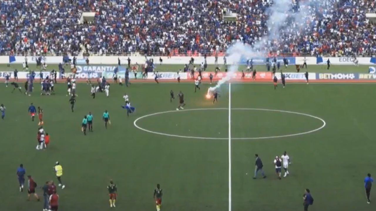 Cabo verde vs. Camerún, imagen del duelo.