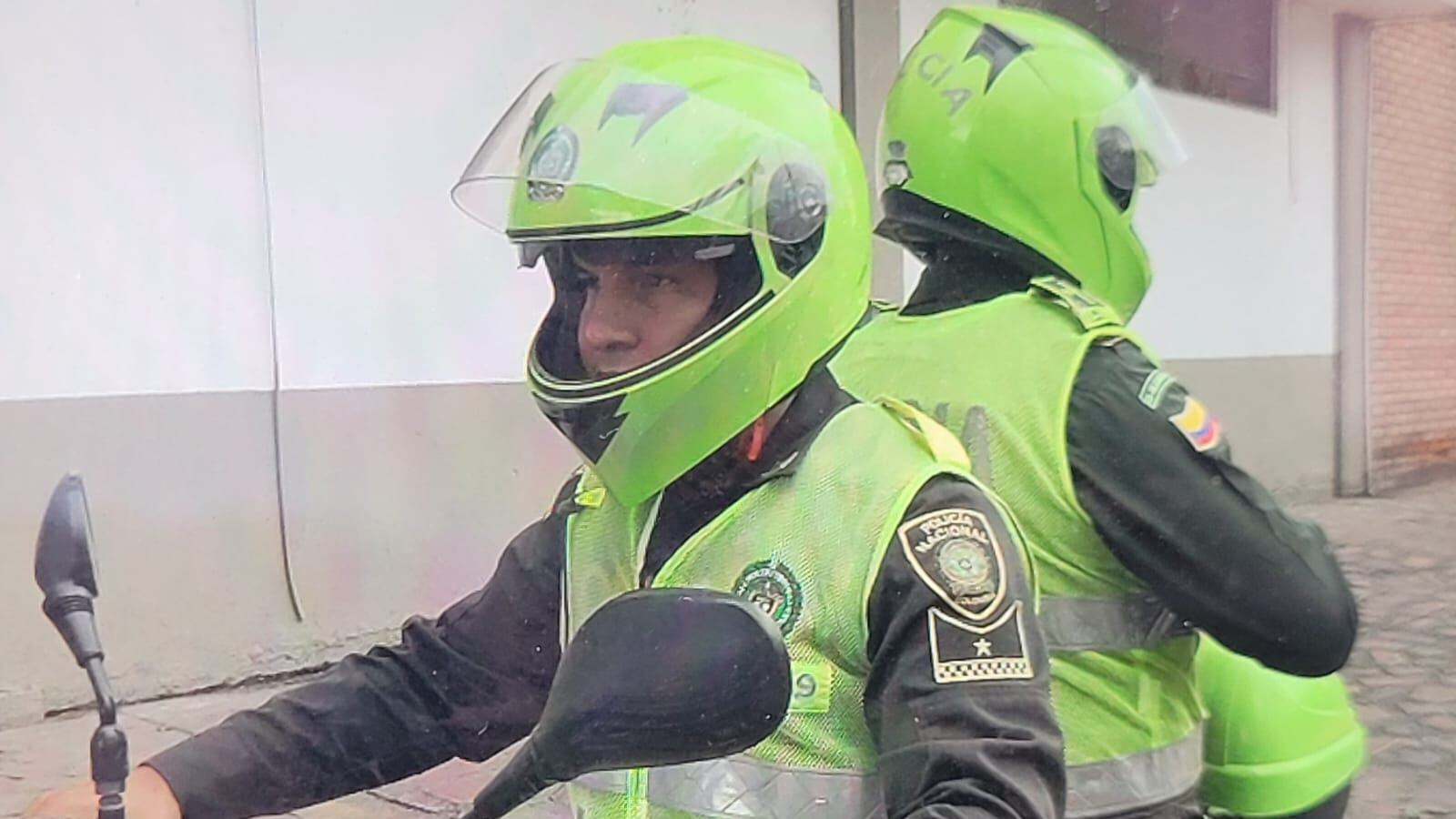 La nueva medida se tomó después del atentado ocurrido en las últimas horas en la vía Panamericana en Jamundí, Valle.