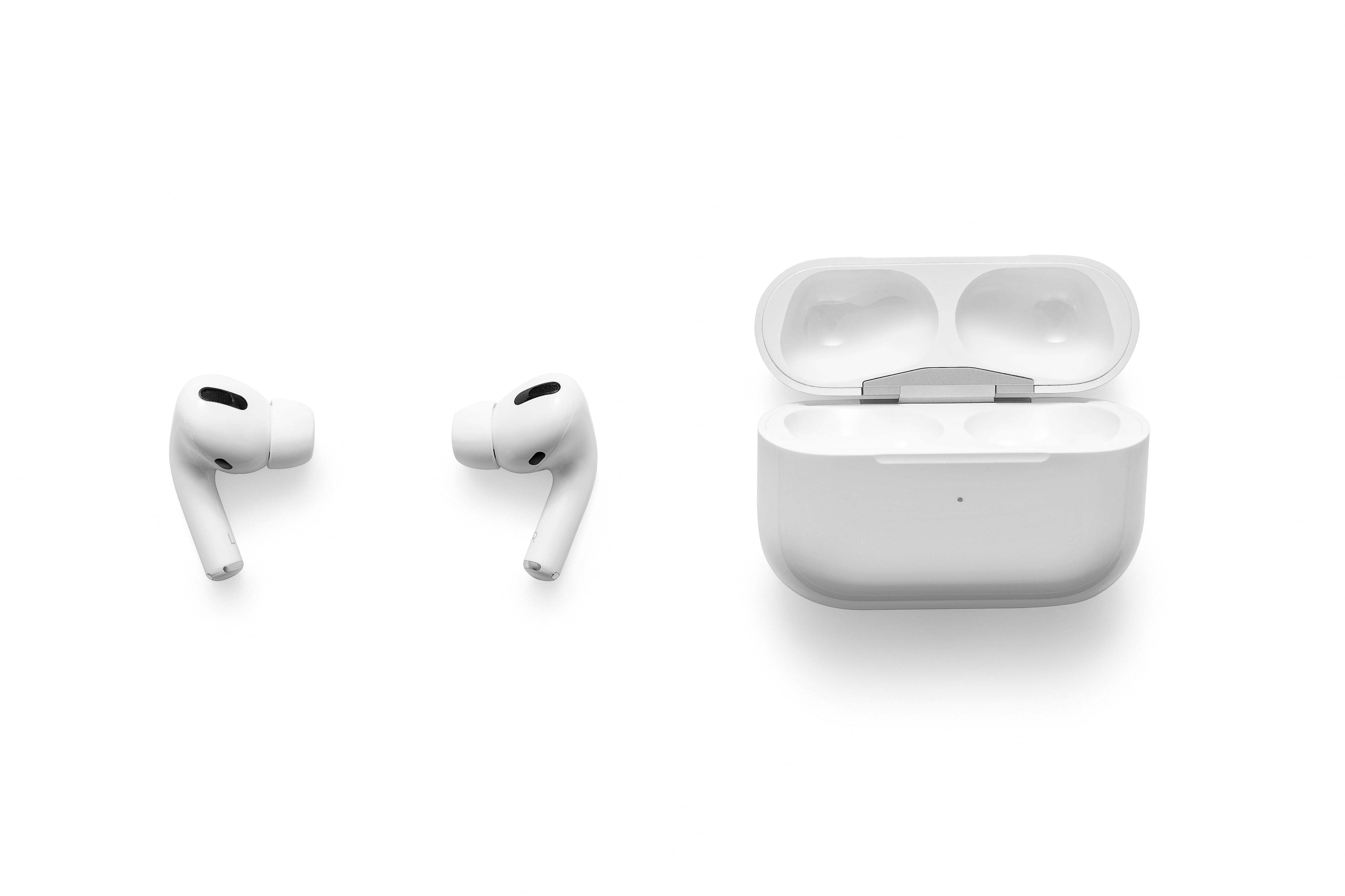 Apple estaría preparando una nueva generación de AirPods que incorporaría cámaras.