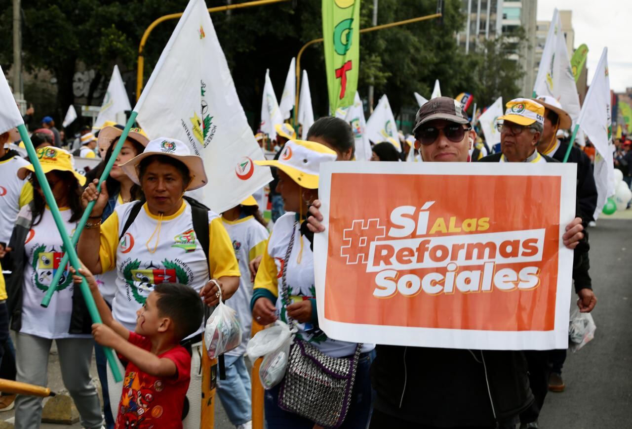 Marchas primero de mayo, salida desde el parque nacional