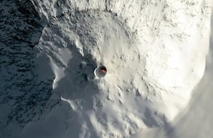 Un volcán en la Antártida arroja miles de dólares al aire cada año.
