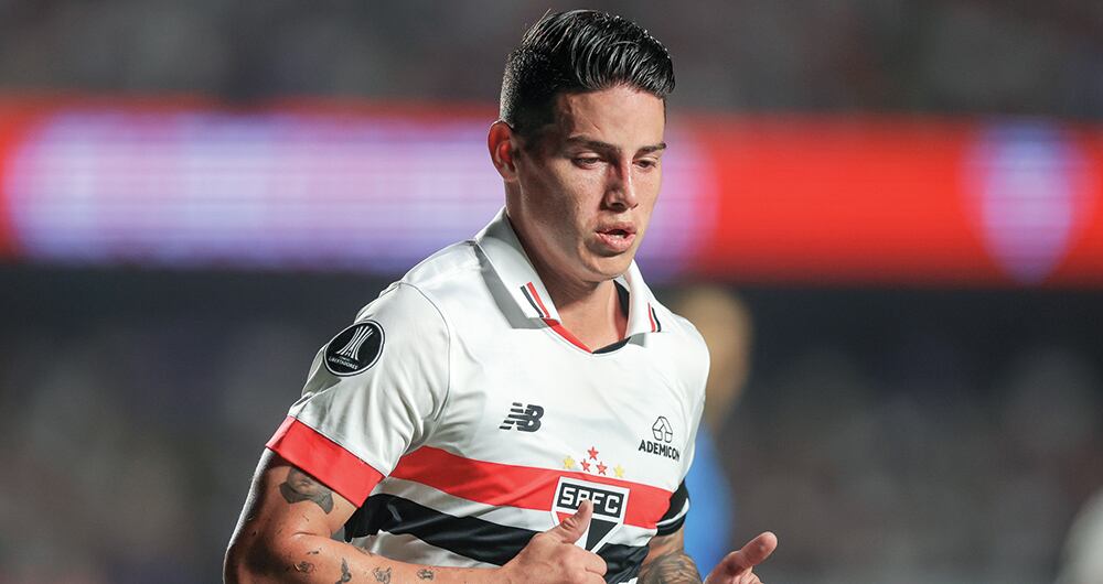     El 10 colombiano nuevamente está en el ojo del huracán por su bajo rendimiento futbolístico, que podría poner en peligro su participación en la Copa América. 