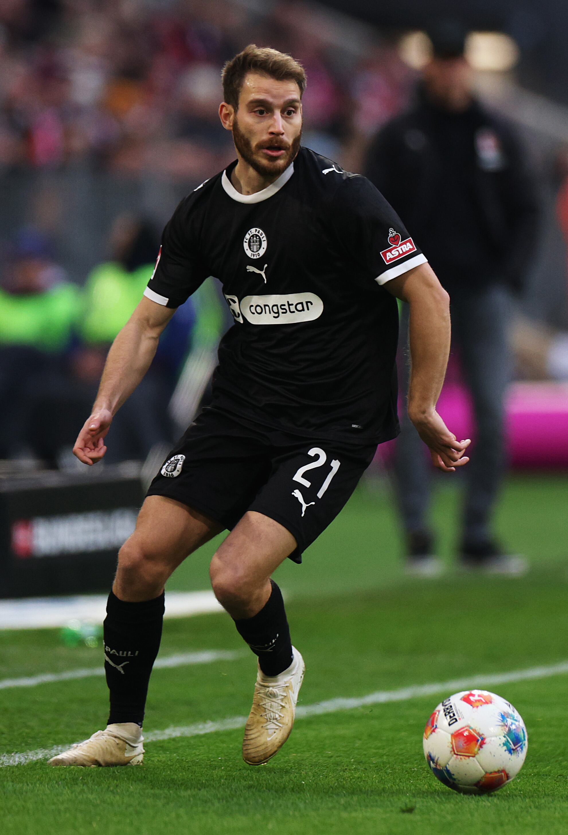 Lars Ritzka, defensa del St. Pauli.