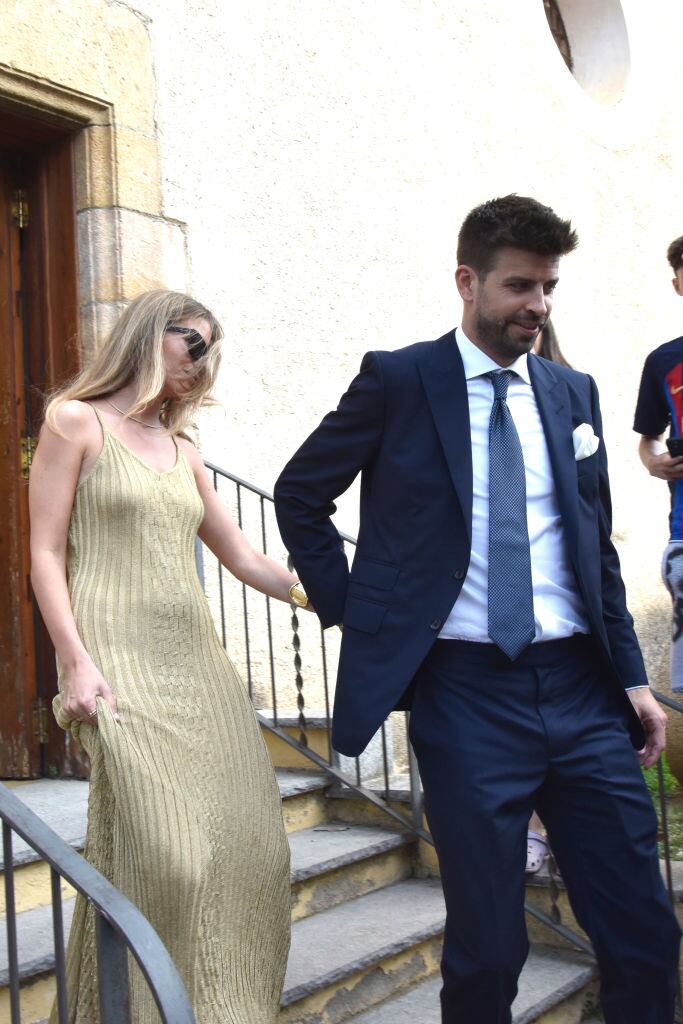 Gerard Pique y Clara Chia saliendo de la Parroquia Sant Vicenç de Montalt (Photo By David Oller/Europa Press via Getty Images)