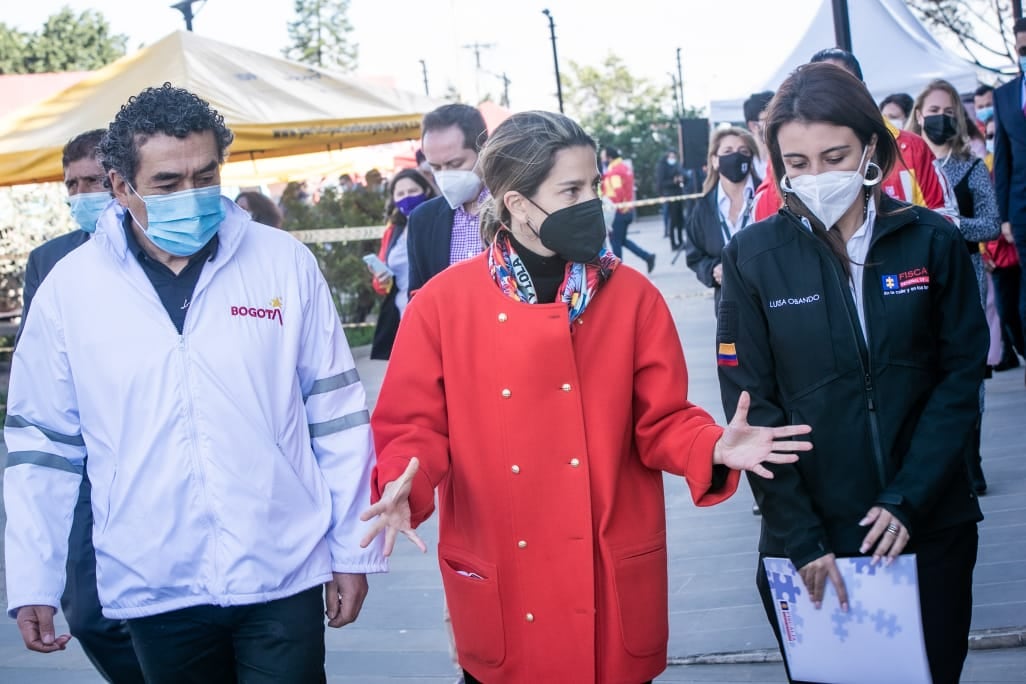 Secretaria de la Mujer, Diana Rodríguez, reinaugurando ruta de atención a víctimas de violencia sexual.