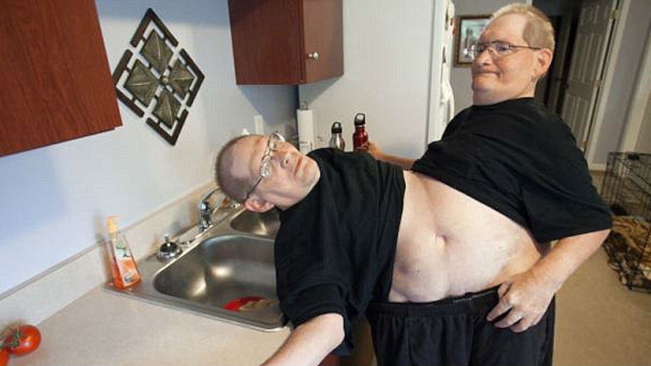 Los hermanos Galyon cumplieron 63 años.