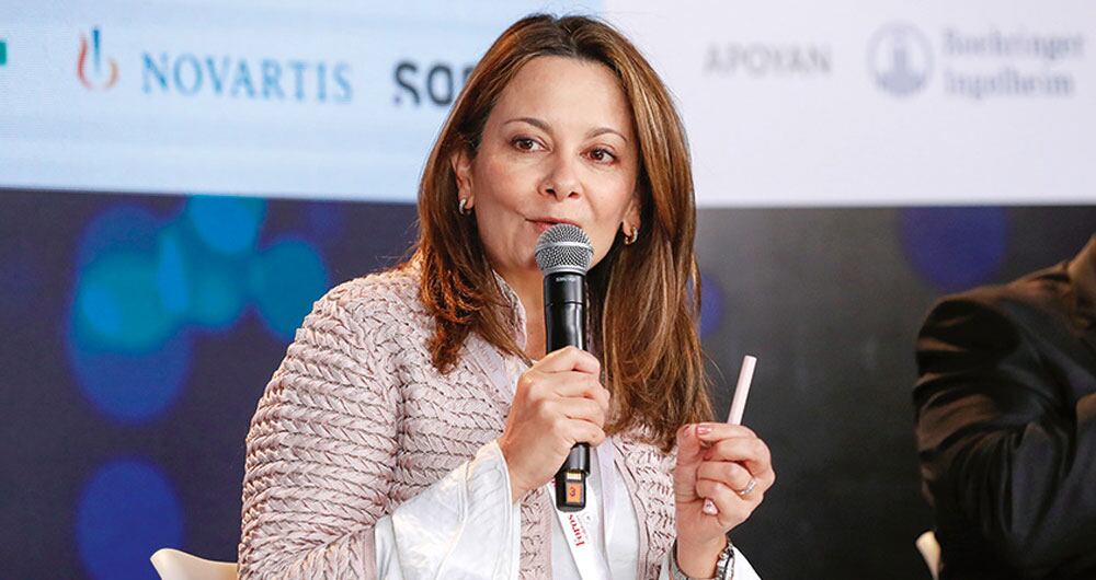 Ana María VesgaPresidenta de Acemi