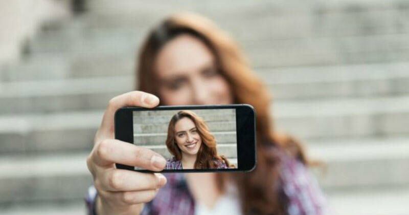 Archivos ocultos y temporales saturan la memoria sin que se note.