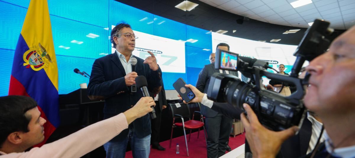 El gobierno trabaja en los decretos para atender la crisis en el Catatumbo, mientras crecen las críticas y la incertidumbre.