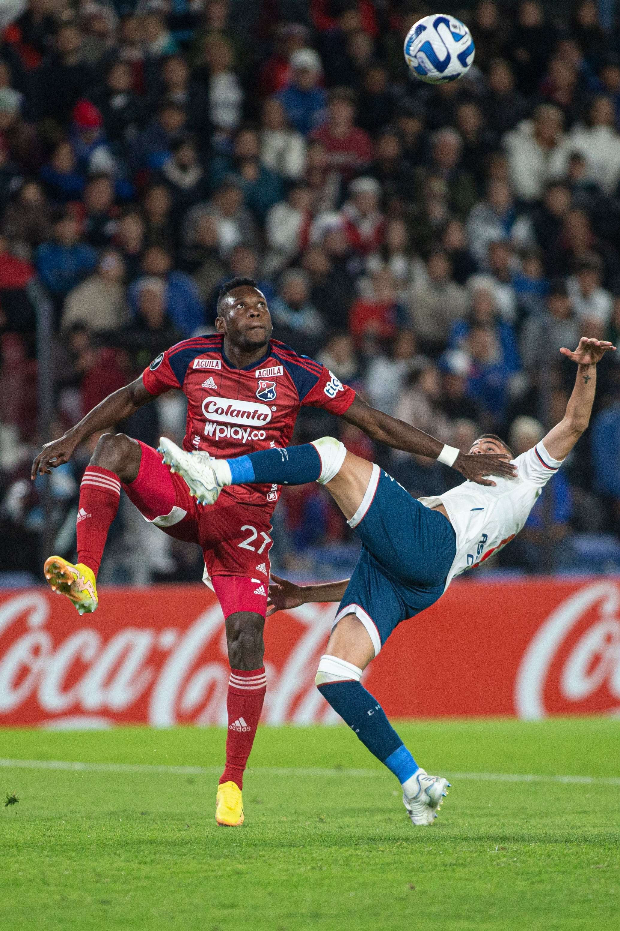 Diber Cambindo, delantero de Medellín.