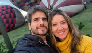 La pareja se ubicó como una de las más comentadas en los últimos meses por el tipo de relación que construyó.