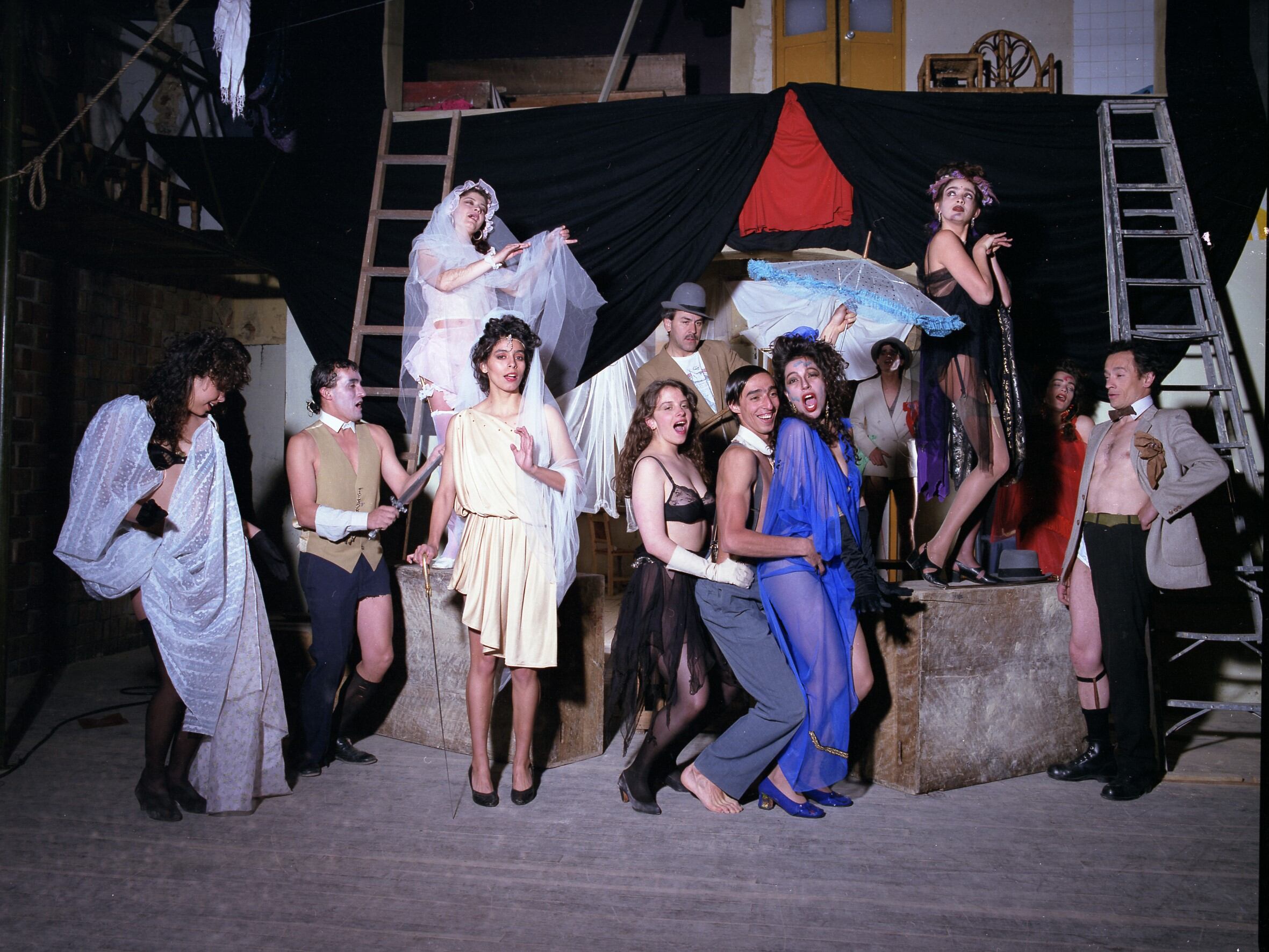 En los 53 años de trabajo ininterrumpido que tiene el teatro se han montado y presentado al público más de 60 espectáculos de dramaturgia, desarrollando una identidad teatral, además de formar espectadores críticos del teatro colombiano.