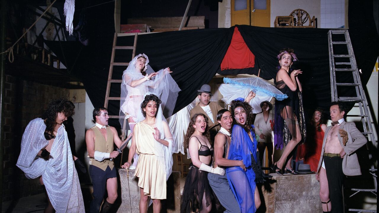 En los 53 años de trabajo ininterrumpido que tiene el teatro se han montado y presentado al público más de 60 espectáculos de dramaturgia, desarrollando una identidad teatral, además de formar espectadores críticos del teatro colombiano.