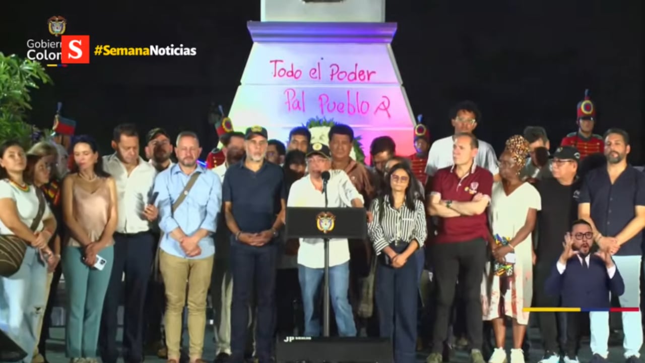 "No somos siervos que obedecen", dijo.