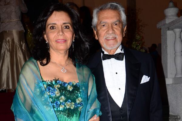 Piedad de Gómez y Pedro Gómez.