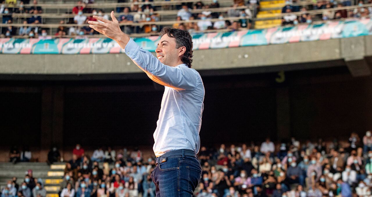 “Si la gente decide que debo dar un paso al costado, no habrá ningún problema, lo haré con dignidad y responsabilidad, pero vamos a dar la batalla”.