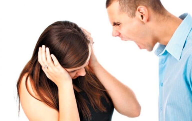 Hay distintas formas de violencia que acompañan al feminicidio, como las torturas físicas y psicológicas a las que son sometidas las víctimas previo a la muerte. Foto: Ingimage