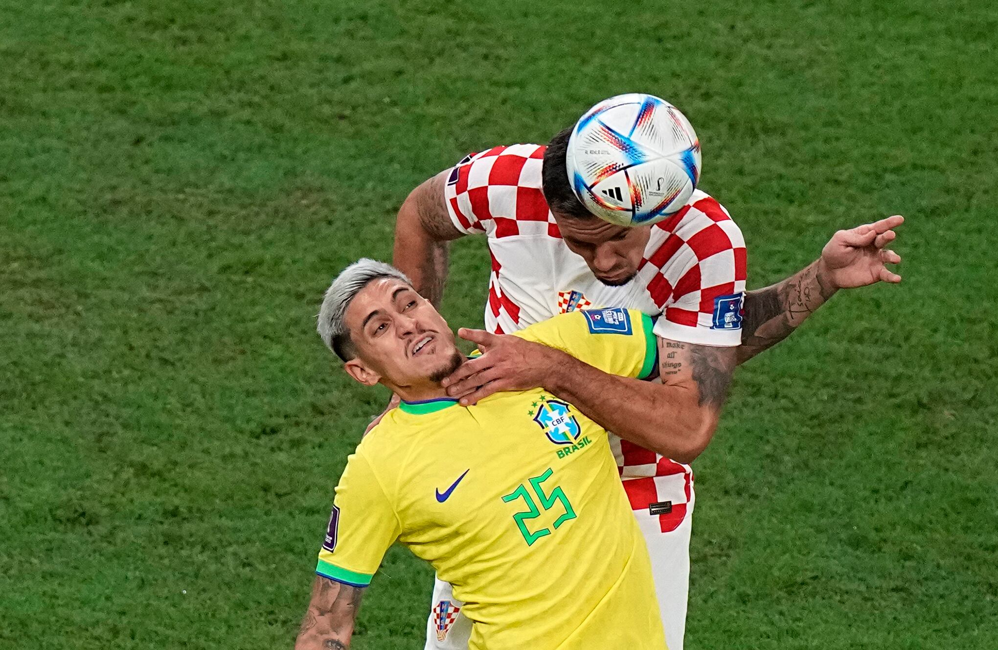 En imágenes : Así se vivieron los primeros partidos de cuarto de final en Qatar 2022