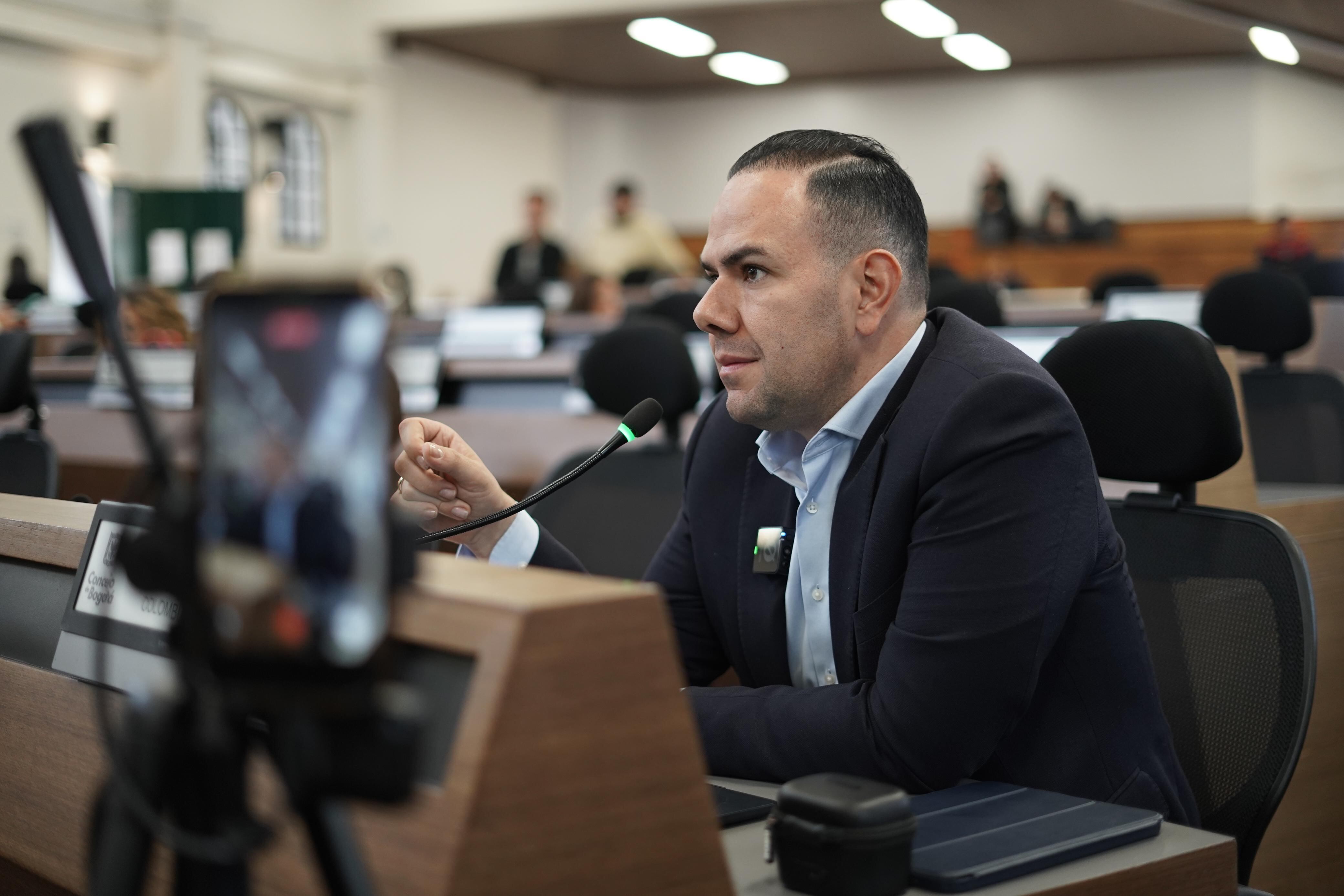 concejal de Bogotá Marco Acosta