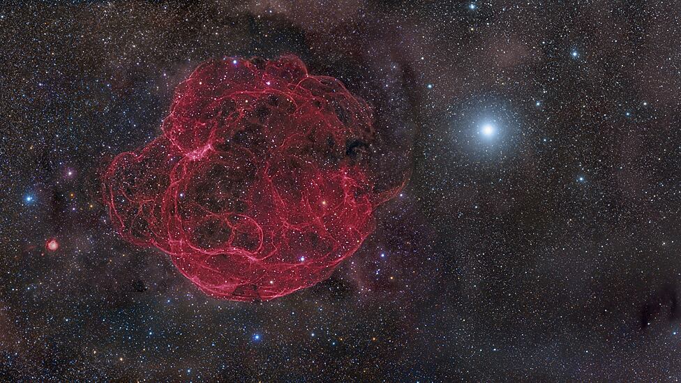 Entre los finalistas en la categoría General y Espacio profundo estaba Simeis 147 Remanente de Supernova, de Rogelio Bernal Andreo (EE.UU.).