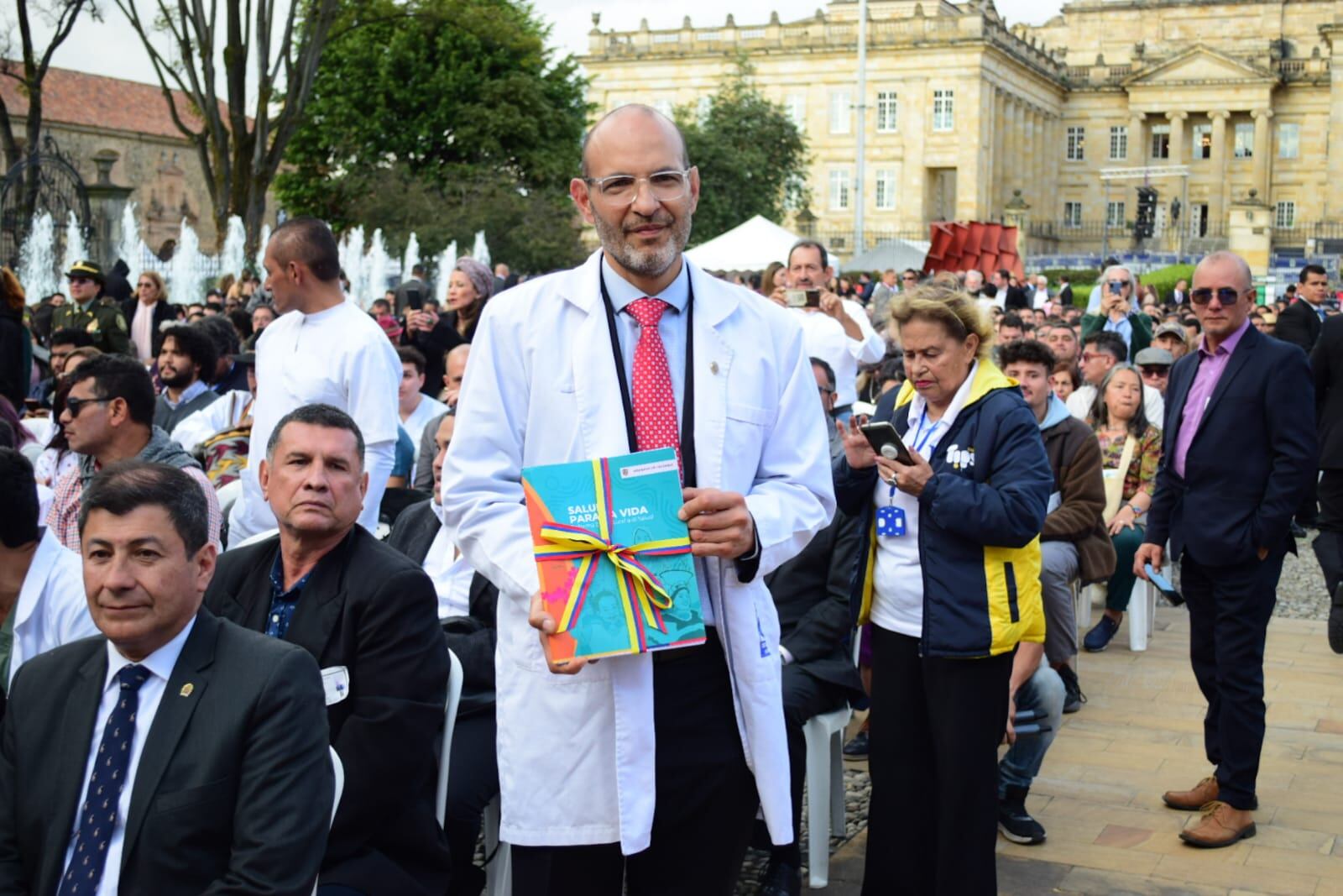 Radicación del proyecto de reforma a la salud.