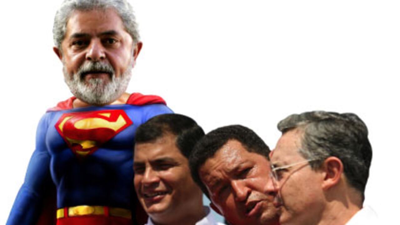 El presidente Lula tendrá su prueba de fuego el viernes en la cumbre de Unasur en su propósito de graduar a Brasil de superpoder de la región. A la derecha, el fascímil del inusual aviso de prensa de una página que el presidente Chávez pagó en los diarios de las capitales de Suramérica en rechazo al acuerdo entre Colombia y Estados Unidos y como antesala a la cumbre de Bariloche