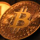 Uno de los factores que ha impulsado los precios es el halving, una acción que baja a la mitad las recompensas que reciben los mineros por crear un nuevo bloque de bitcóin.