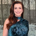 Silvia Tcherassi ha vestido a diversas actrices de Hollywood este 2026. Entre esas están Anne Hathaway, Jessica Chastain, Catherine Zeta Jones y Linda Cardellini.