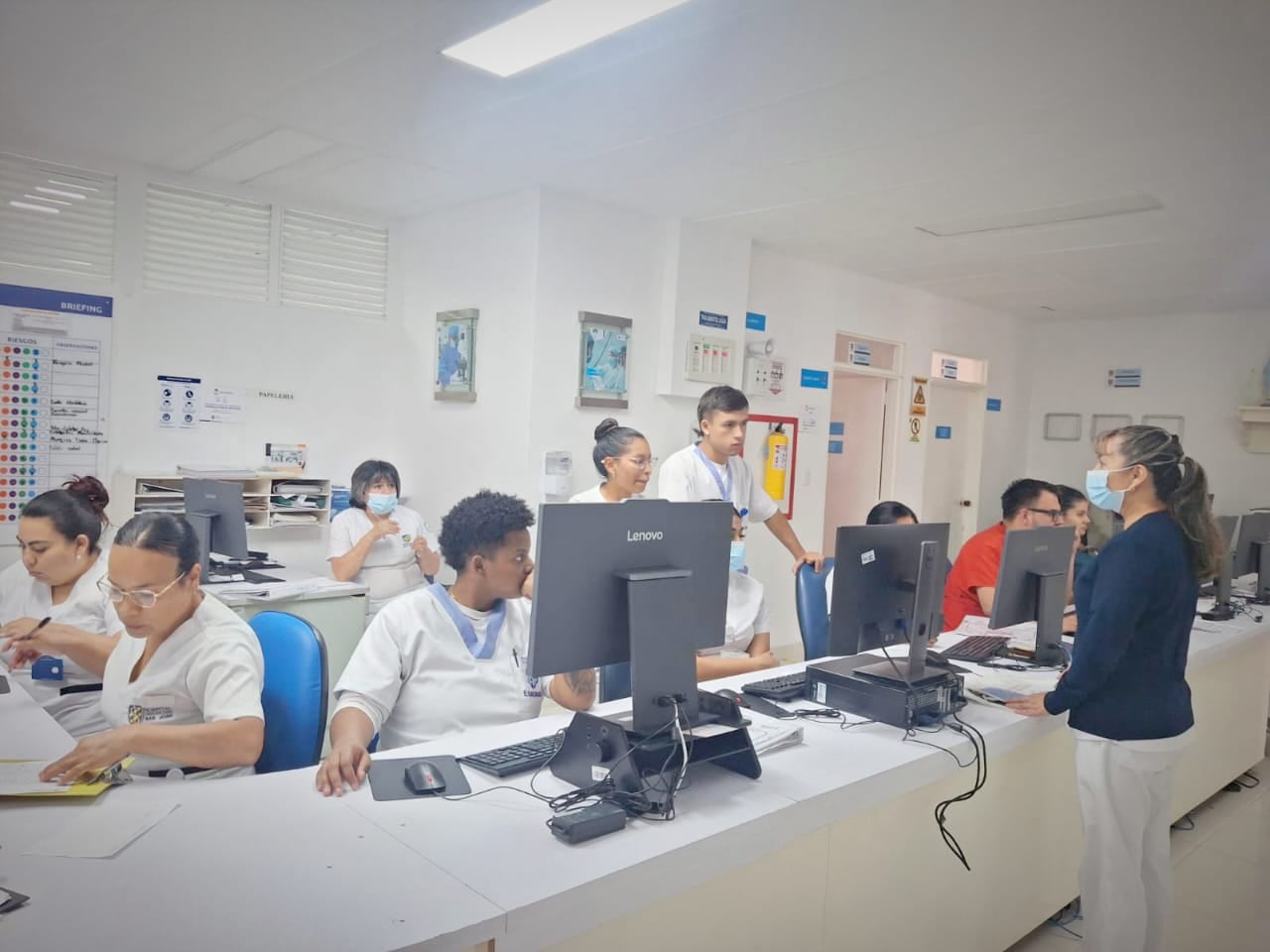 Ahora, el personal médico tiene acceso a estos dispositivos, que son específicos y tienen circuitos que requieren menos volumen de sangre, son muy beneficiosos para pacientes con tan poco peso, con los niños, facilitando procedimientos como la diálisis.