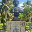 Busto de Soledad Román De Núñez