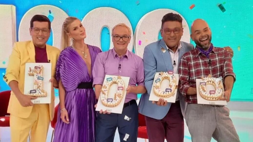 Presentadores del programa "La Red" del Canal Caracol