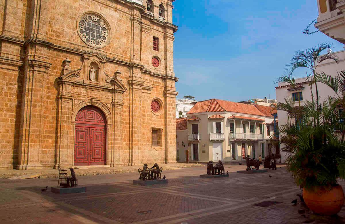 Ante la crítica situación, varios sectores de la ciudad planean unirse para pedirle al Gobierno nacional que Cartagena sea declarada zona de tratamiento especial por el impacto de la covid-19. Tico Angulo/SEMANA
