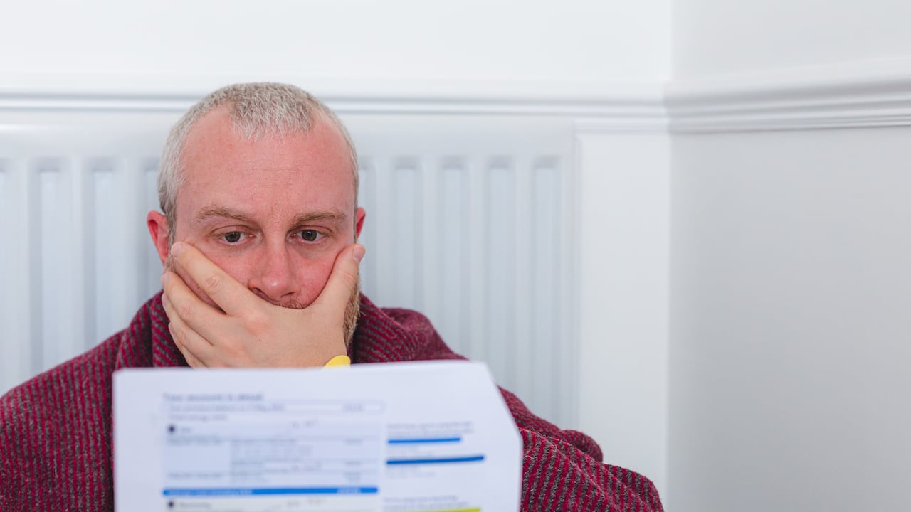 El consumo de energía puede impactar de forma negativa el bolsillo de los usuarios.