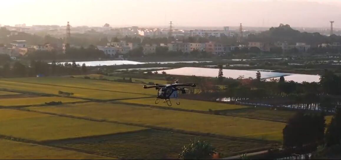 La marca china XPENG presentó su primer carro volador, un avance que marca el futuro del transporte.