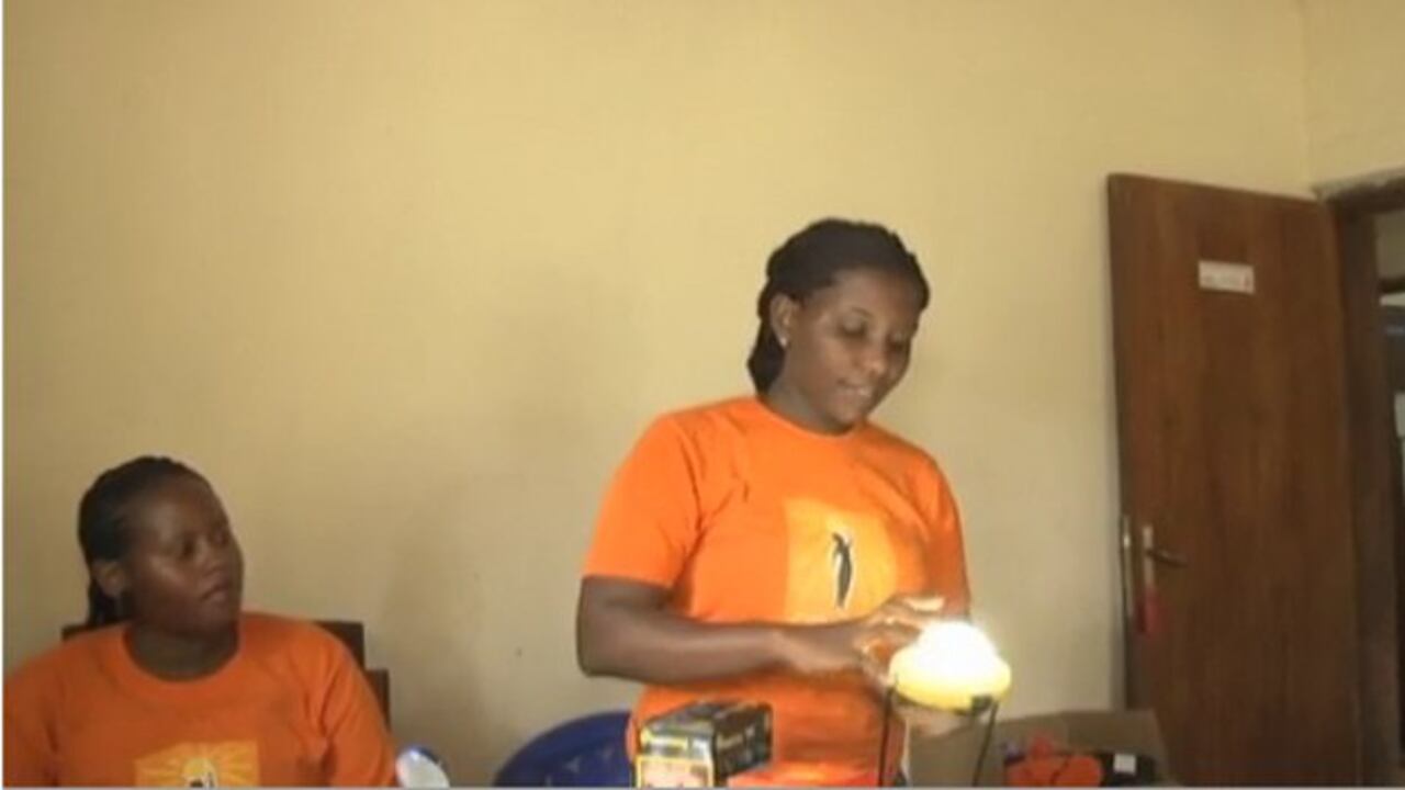 Para comprar queroseno la población debe gastar más de la mitad de sus ingresos.