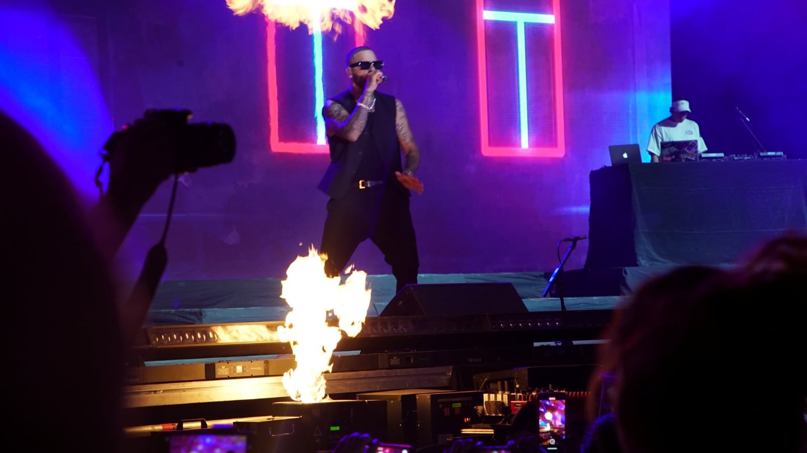 Nicky Jam, uno de los reguetoneros más importantes a nivel mundial, hizo presencia en Malocas.