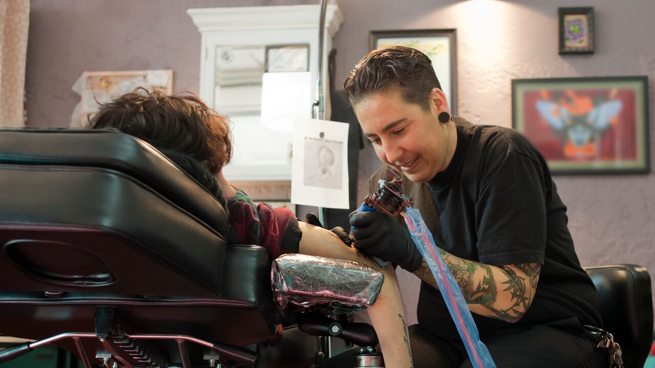 Las áreas del cuerpo con más nociceptores o nervios sensoriales tienden a ser más sensibles al dolor.