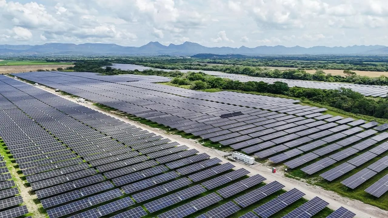 El desarrollo del proyecto involucra inversión privada y financiamiento estructurado.