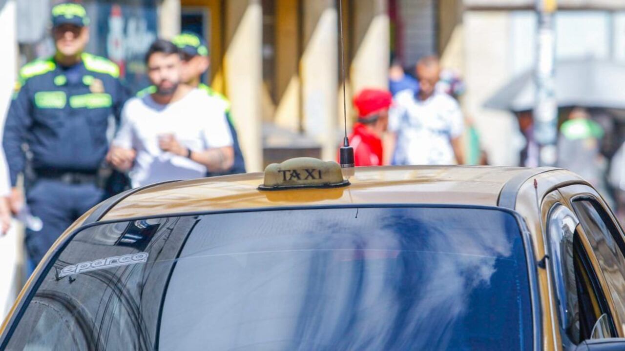 La estrategia de botones de pánico buscar mejorar la seguridad de taxistas y usuarios