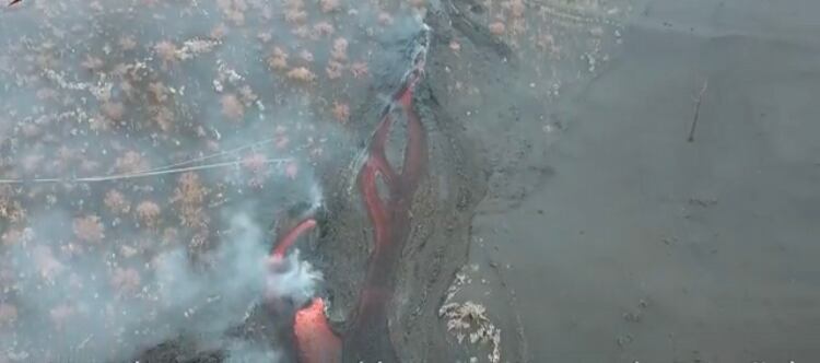 Impactante video: así avanza el volcan Cumbre vieja en las Islas Canarias