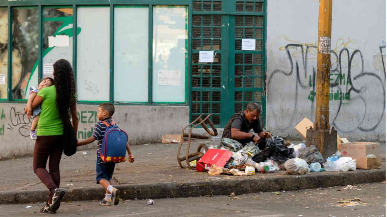 Seis de cada diez venezolanos han perdido aproximadamente 11 Kg de peso en el último año (ENCOVI 2017).