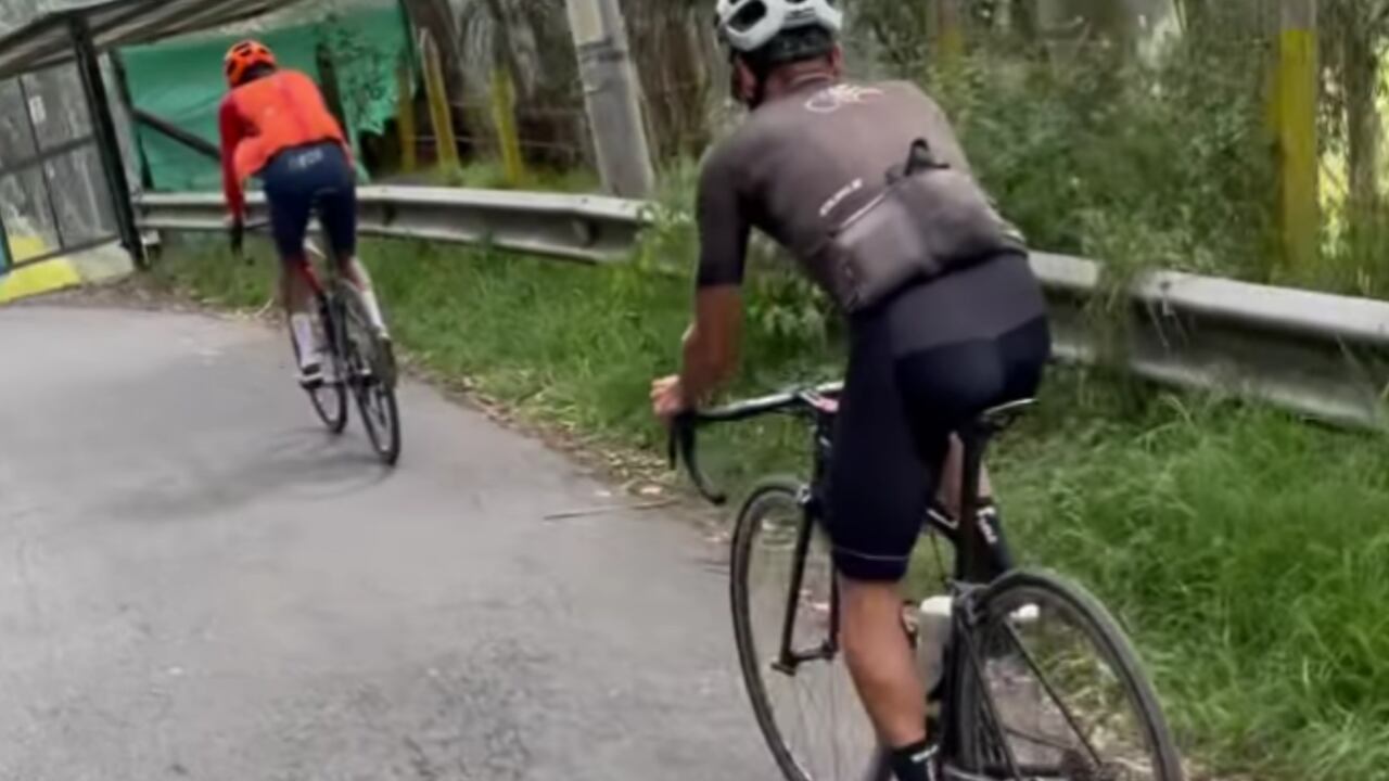 El ciclista colombiano sigue sorprendiendo con su recuperación.