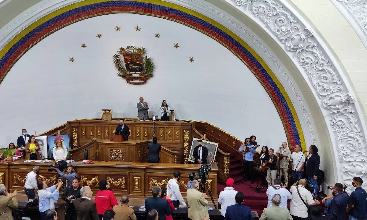 Desde la salida de Félix Plasencia del cargo existía mucha incertidumbre por quién ocuparía el rol de embajador en Colombia