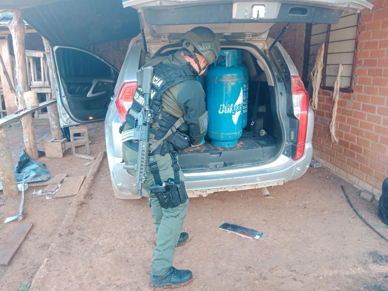 Policía y Fuerzas Militares incautan explosivos y frustran atentados que habrían sido cuatro veces peor que el ataque a la Escuela General Santander